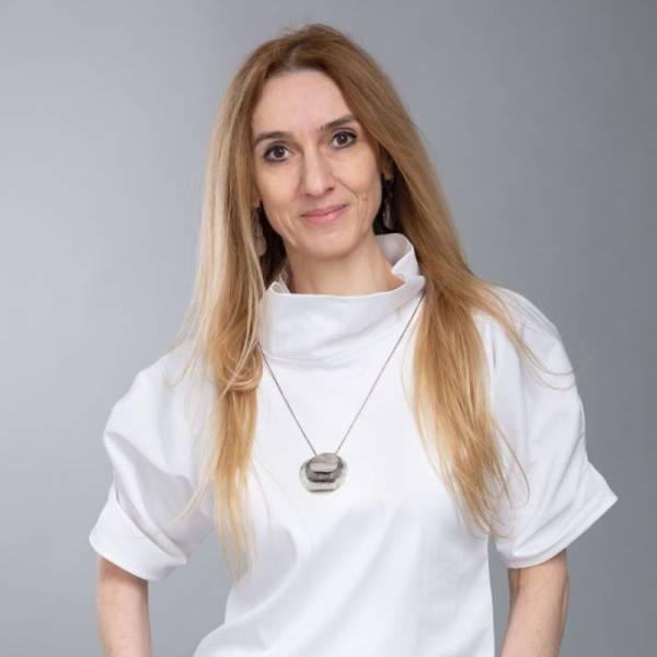 Carmen Voica - Senior Trainer