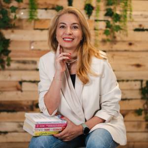 Ana-maria Garbea - Trainer - Learning Architect